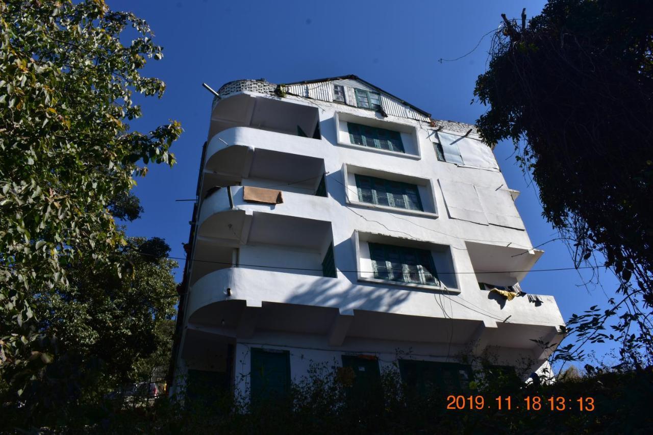 Paras Homestay Shimla Ngoại thất bức ảnh